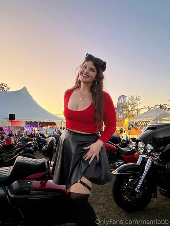 msmiabb Nude Leaks Photo 1