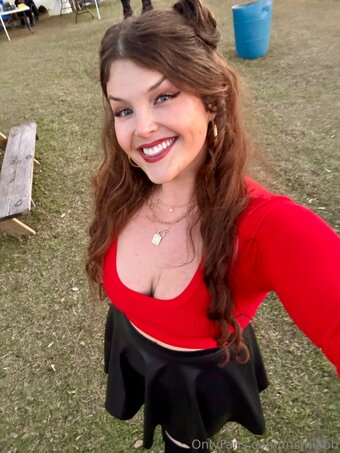 msmiabb Nude Leaks Photo 4