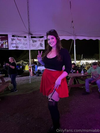 msmiabb Nude Leaks Photo 13