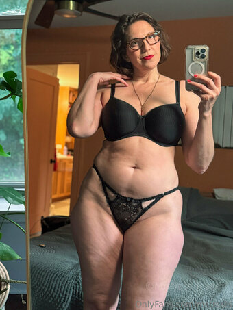 mstrssts / assets / https: / mstrss.ts / mstrss.ts... / mstrssts_vip Nude Leaks OnlyFans Photo 5