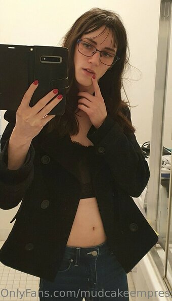 mudcakeempress Nude Leaks Photo 18