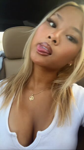 murp / aaralyn_and_izzy / melodydtn Nude Leaks Photo 3