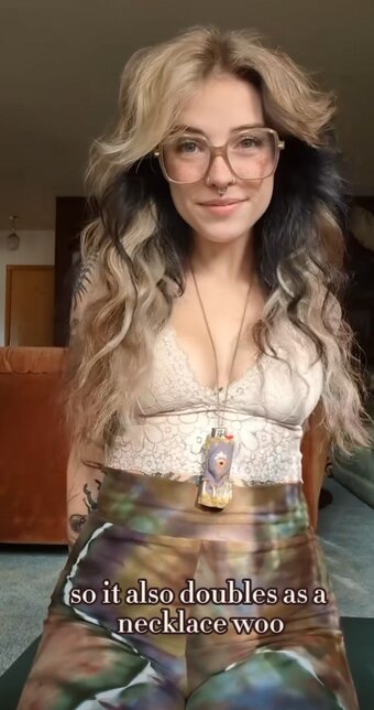 Mushbugs / Amy Aliece Nude Leaks Photo 3