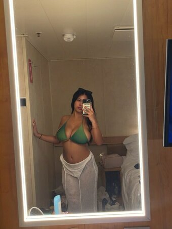 Mvee.e / Maeerza / Maeerza21 / https: / maeee_m / maes_dispo / prettylilthing.m Nude Leaks Photo 2