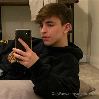 mxchcuevas Nude Leaks Photo 15