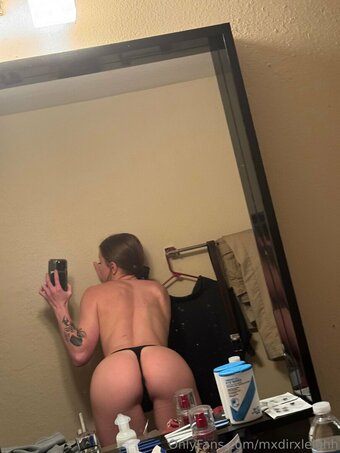 mxdirxleighh Nude Leaks Photo 5