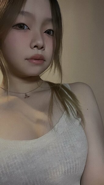 mxeqia Nude Leaks Photo 2