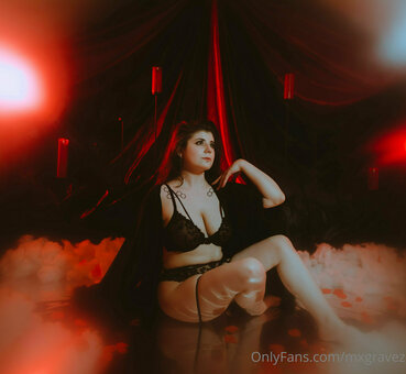 mxgravez Nude Leaks Photo 12