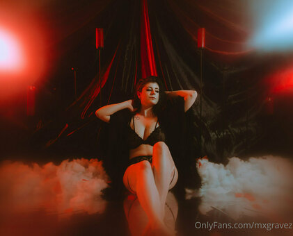 mxgravez Nude Leaks Photo 13