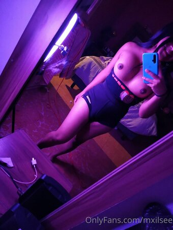 mxilsee Nude Leaks Photo 27