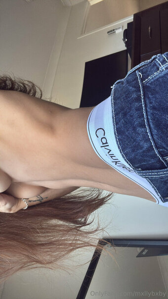 mxllybxby Nude Leaks Photo 19
