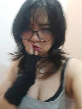 mxronaa / mxrona Nude Leaks Photo 1