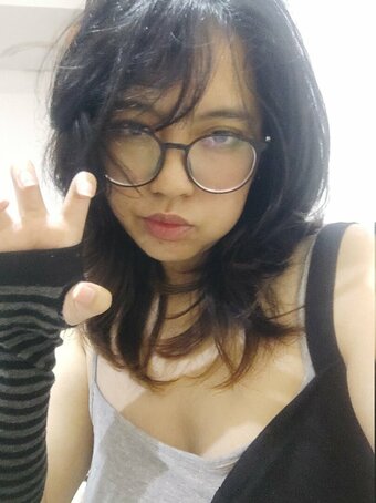 mxronaa / mxrona Nude Leaks Photo 17