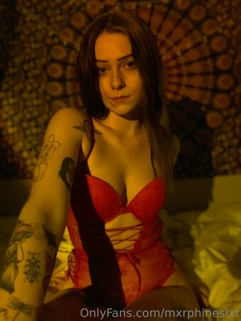 mxrphineslxt Nude Leaks Photo 14