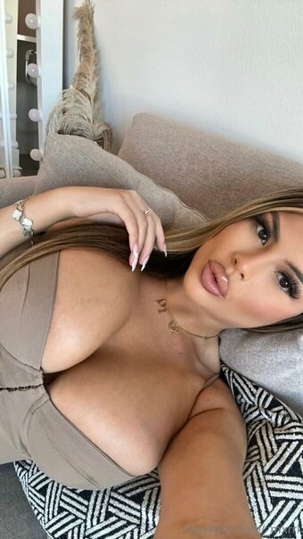 _mxrrl / eroticly / https: / mxrrlenee Nude Leaks OnlyFans Photo 5