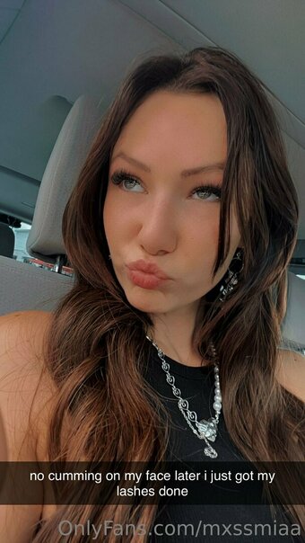 mxssmiaa Nude Leaks Photo 29