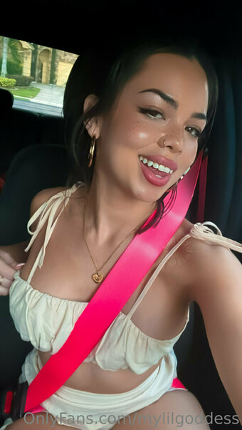 mylilgoddess Nude Leaks Photo 19