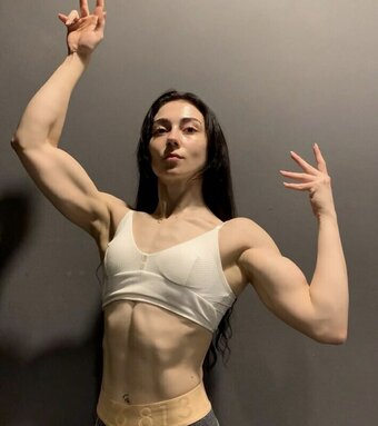 Mytinymuscles / Berfin Sarikaya Nude Leaks Photo 2