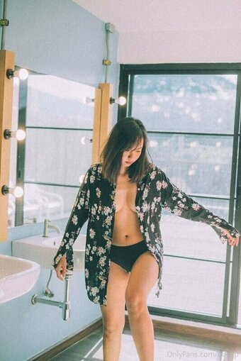 Nachpatcharawee Arjsalee / NachP / nachpatcharawee Nude Leaks OnlyFans Photo 3