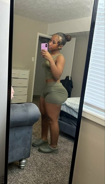Naebxaa / boujeeea Nude Leaks OnlyFans Photo 10