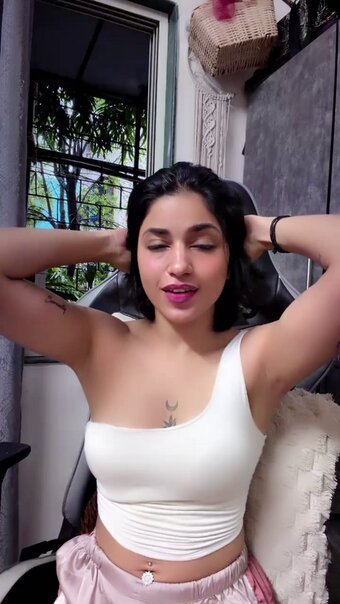 Naina / _mnaina_ / https: Nude Leaks Photo 13