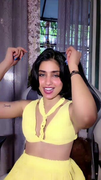Naina / _mnaina_ / https: Nude Leaks Photo 20