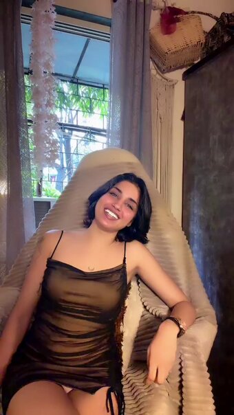 Naina / _mnaina_ / https: Nude Leaks Photo 27