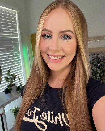 Nalopia Nude Leaks Photo 2