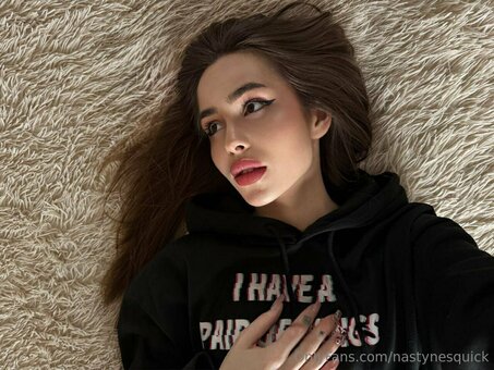 nastynesquick Nude Leaks Photo 8