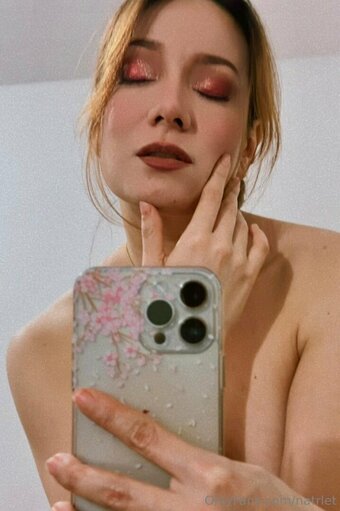 natrlet Nude Leaks Photo 7