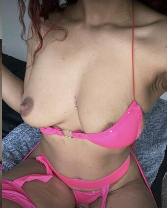 Nay Devine / exoticbaeeee / naydivinee Nude Leaks OnlyFans Photo 4