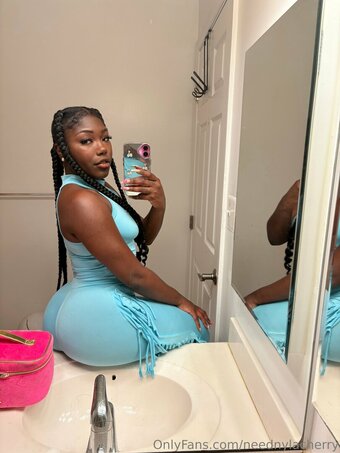 neednylacherry Nude Leaks Photo 22