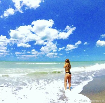 Neeks / by_neeks / neeksxo Nude Leaks OnlyFans Photo 14