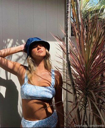 Neeks / by_neeks / neeksxo Nude Leaks OnlyFans Photo 23