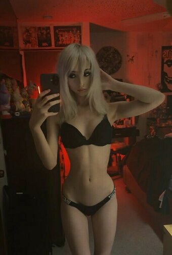 nekoblunts / https: Nude Leaks OnlyFans Photo 10
