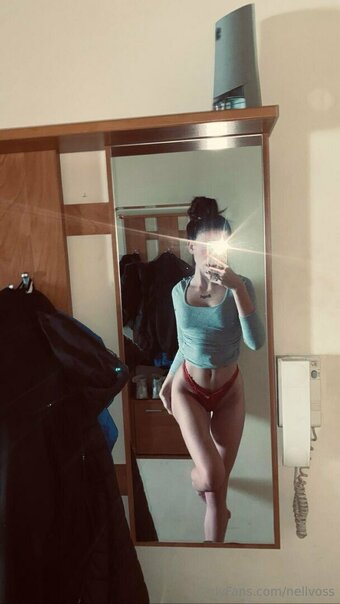 nellvoss Nude Leaks Photo 1