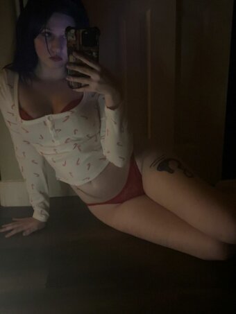 Neonisempty Nude Leaks Photo 2