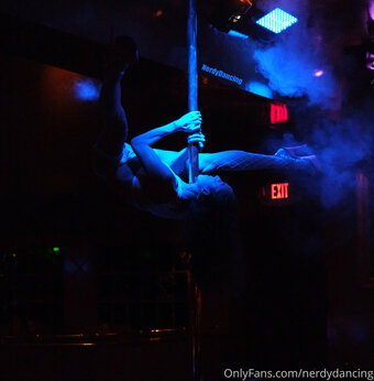 nerdydancing Nude Leaks Photo 29