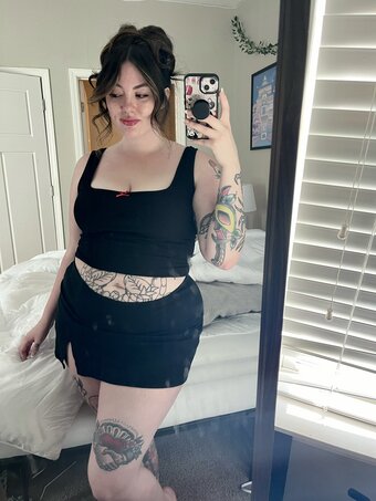 nerdydirtypeach / the_nerdy_peach Nude Leaks OnlyFans Photo 16