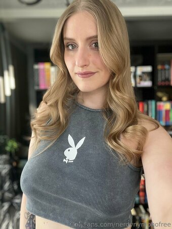 nerdynymphoppv Nude Leaks Photo 8