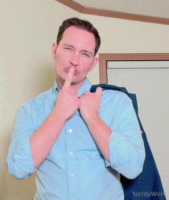 nerdywork Nude Leaks Photo 9