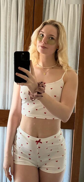 Neriah Tellerup Andersen / neriahtellerup Nude Leaks Photo 3