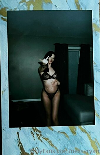 nessyryan Nude Leaks Photo 9