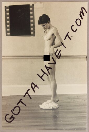 Neverbeforeseen Nude Leaks Photo 5