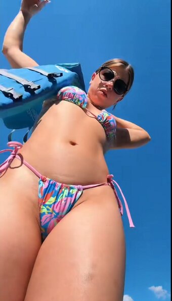 Nicole_Breece Nude Leaks Photo 7