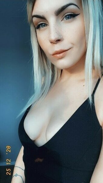 Nicole Wright / nicole.wright / phab.feet Nude Leaks OnlyFans Photo 3