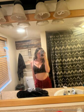 ninaxoblue Nude Leaks Photo 3