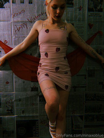 ninaxoblue Nude Leaks Photo 19