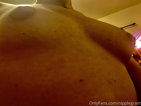 nipplegram Nude Leaks Photo 3