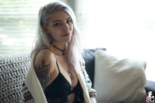 Nixie / drinknixie / nixiethedoll Nude Leaks OnlyFans Photo 17